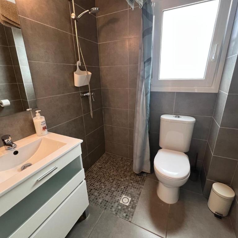Breda 2b - Three-Bedroom House - 18