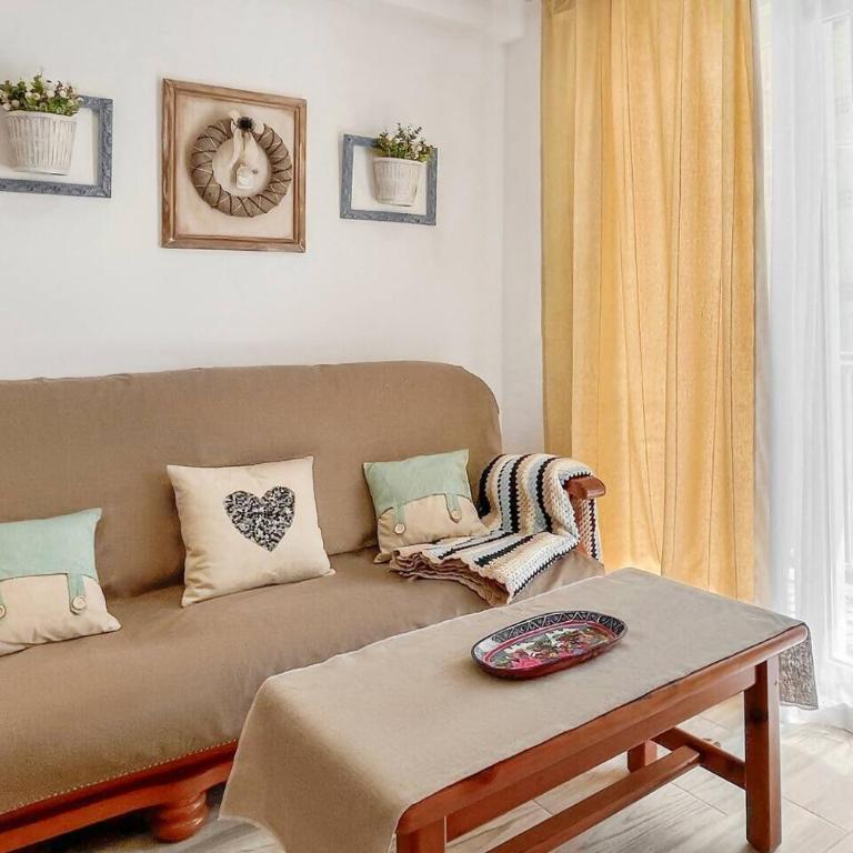 Azul. Cómodo, bonito y céntrico - Three-Bedroom Apartment - 13