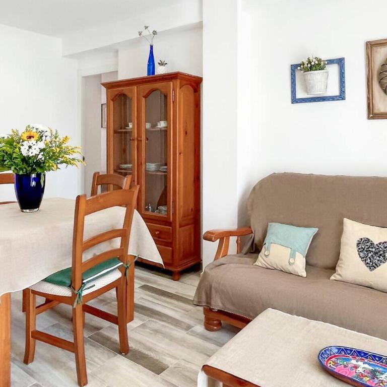 Azul. Cómodo, bonito y céntrico - Three-Bedroom Apartment - 12