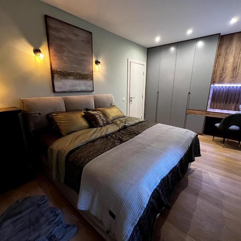 Alice in Wonderland - One-Bedroom Apartment with Garden - 15