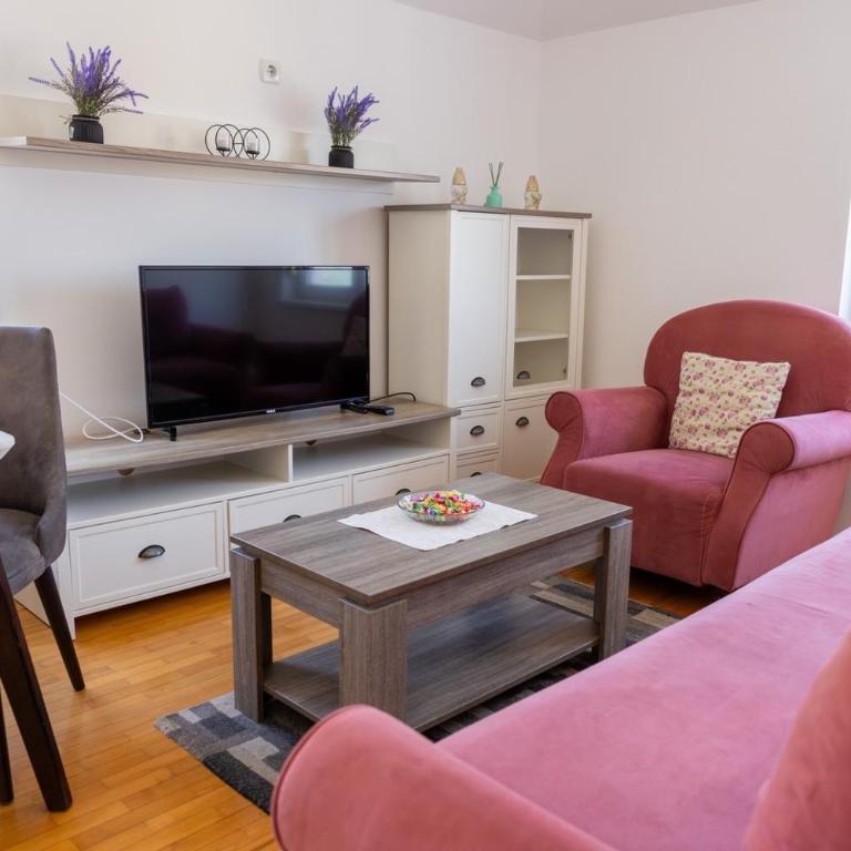 Banja Koviljača Apartmani Matić - Apartman sa 1 Spavaćom Sobom - 1