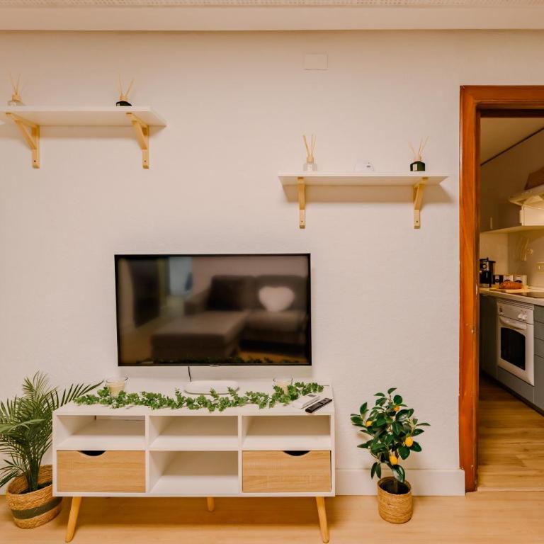 Cabanal BeachFront - 1 Min to Sea, AC, SmartTv, Balcony - Apartamento de lujo de 4 dormitorios - 4