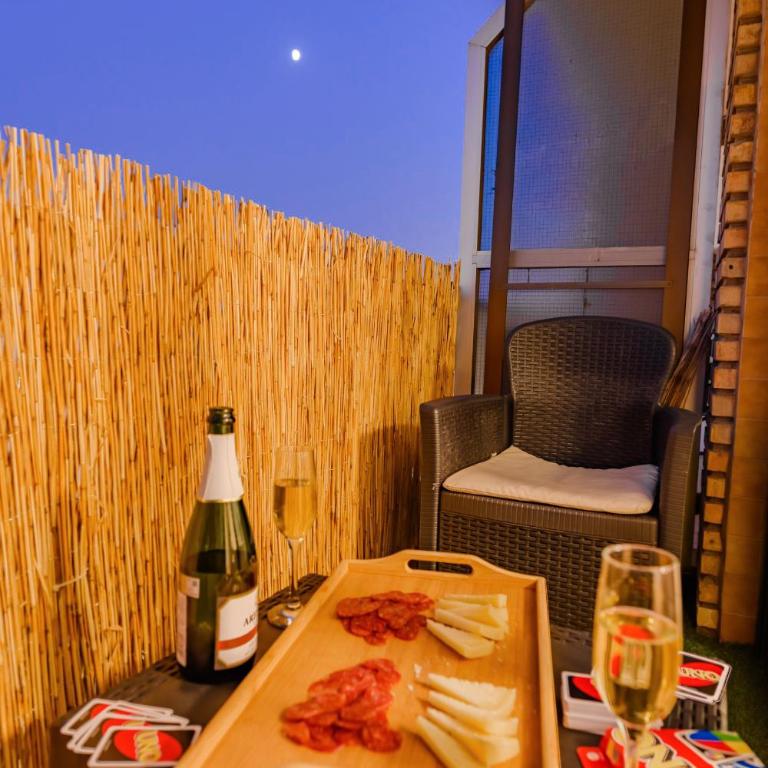 Cabanal BeachFront - 1 Min to Sea, AC, SmartTv, Balcony - Apartamento de lujo de 4 dormitorios - 6