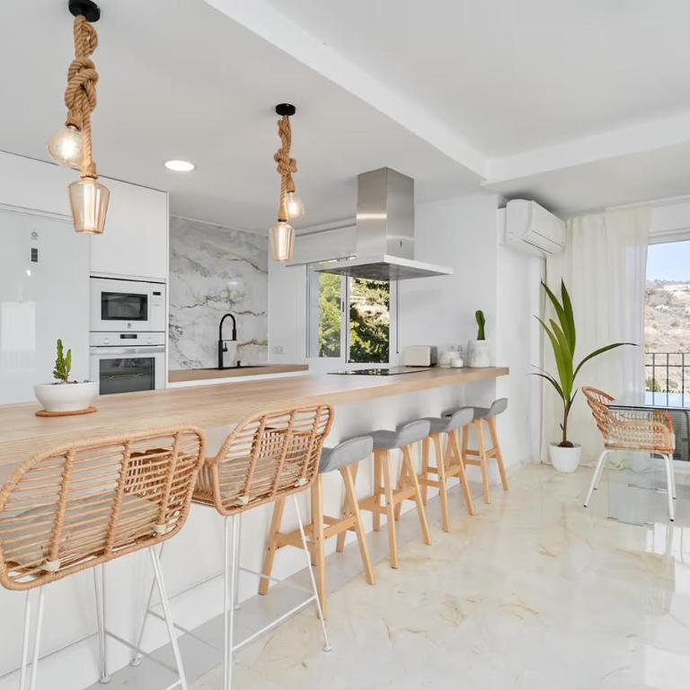 Vista Marina del Este - Two-Bedroom Apartment - 10