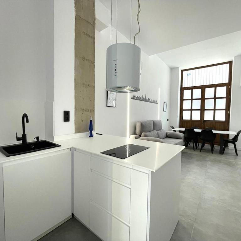 Piso moderno y acogedor en el centro histórico - One-Bedroom Apartment - 1