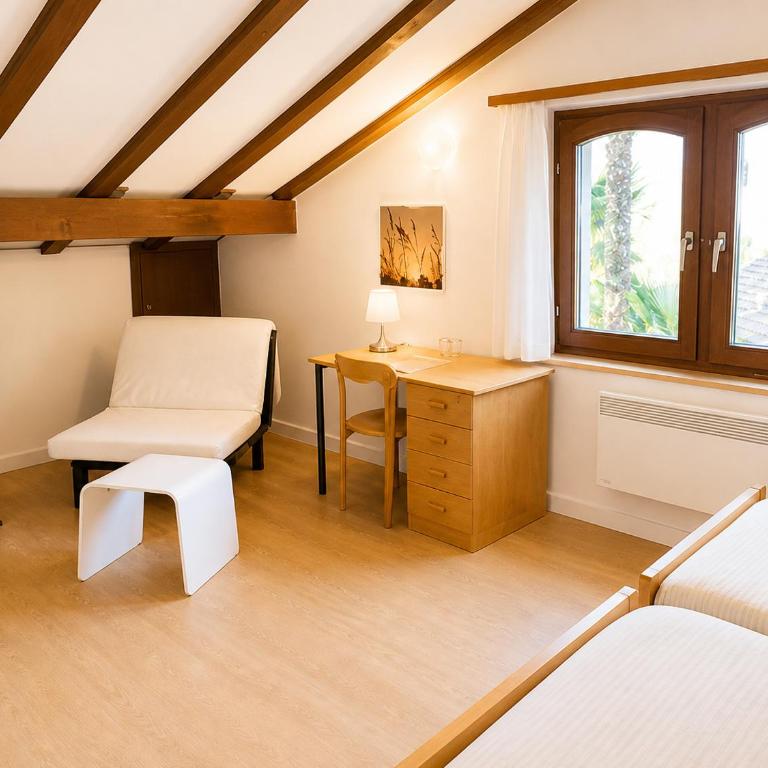 Parkhotel Emmaus - Casa Rustico - Camera Matrimoniale Deluxe con Bagno Privato - 8