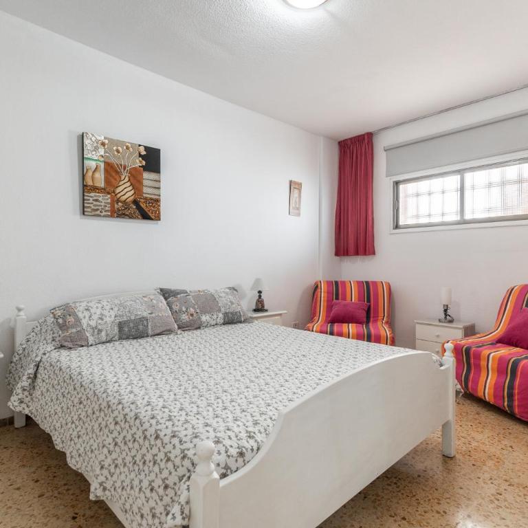 Home2Book Pool View & Terrace Beachside Maspalomas - One-Bedroom Apartment - 12