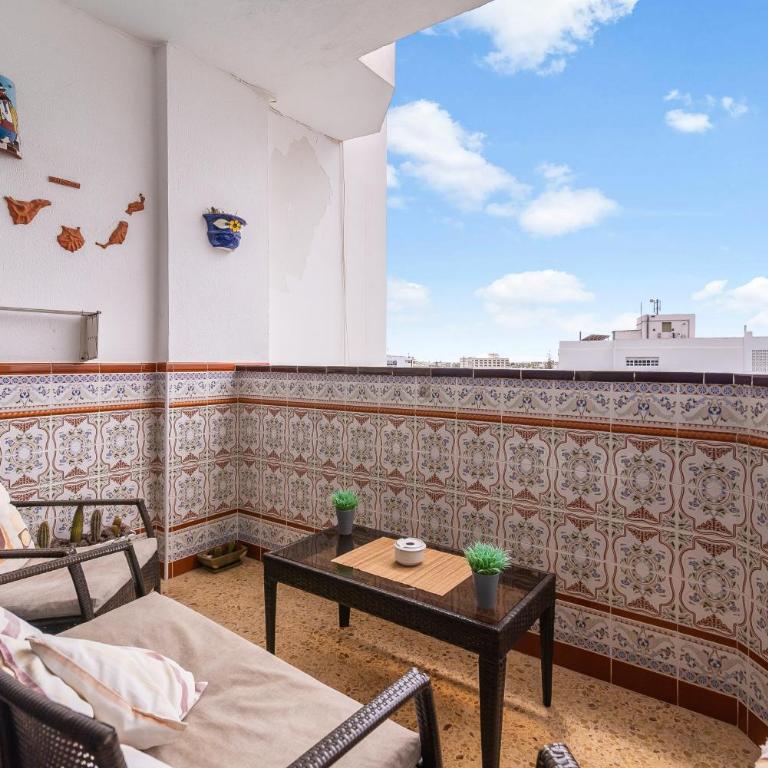 Home2Book Pool View & Terrace Beachside Maspalomas - One-Bedroom Apartment - 4