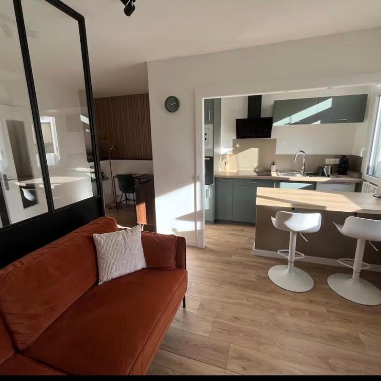Studio-Parking privé-Centre ville de Pau - Appartement 1 Chambre - 2
