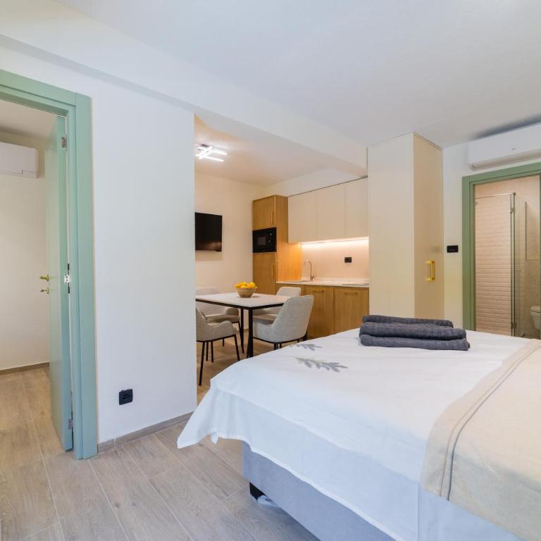 Klaris Guest house - Two-Bedroom Apartment (4 Adults) - 10