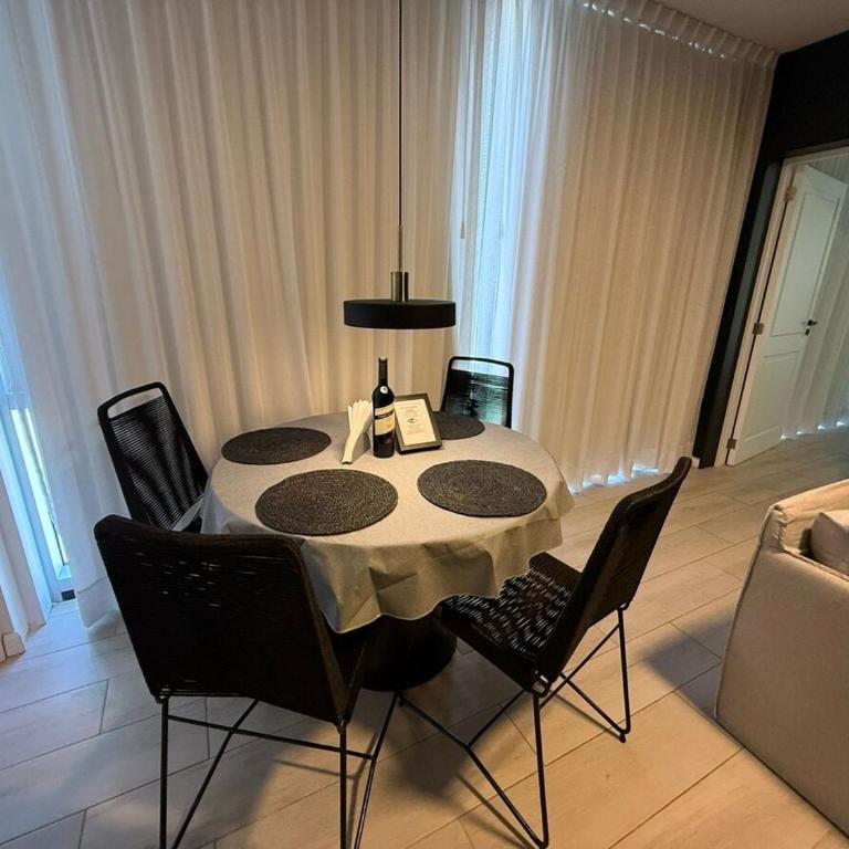 Palermo seguridad 24 h Cochera Piscina Gym Muy equipado WiFi - Apartamento de 1 dormitorio con balcón - 55