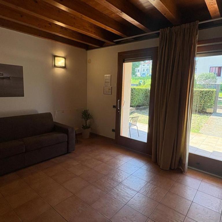 Kairos Garda Hotel - Be Happy Hotels - Camera Quintupla Dependance B - 8