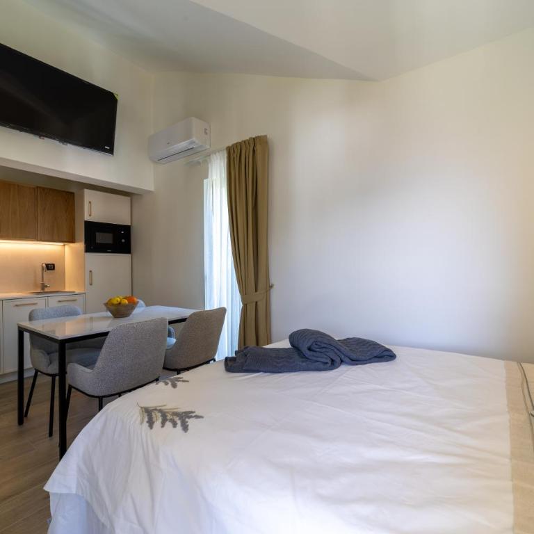 Klaris Guest house - Two-Bedroom Apartment with Balcony - 2