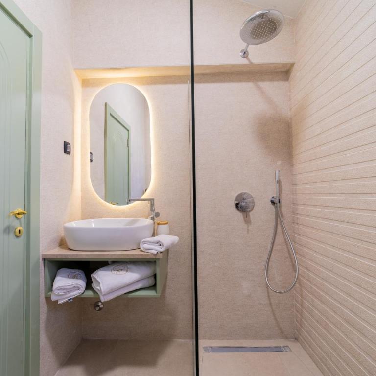 Klaris Guest house - Two-Bedroom Apartment with Balcony - 7