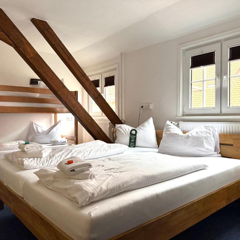 Hotel Hasen Kaufbeuren Allgäu - Vierbettzimmer - 1