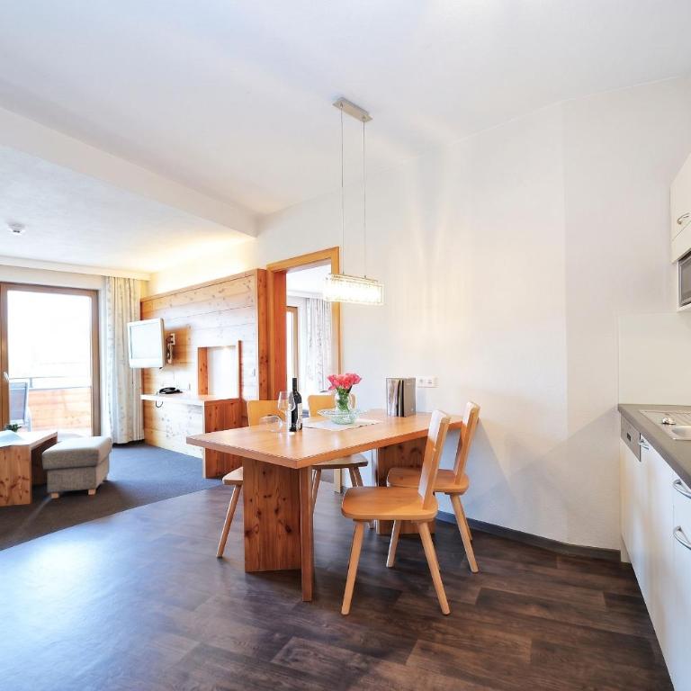 Apart Rubin - Apartment mit Balkon - 2