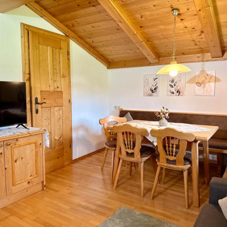 Ferienwohnung Ederbauer - Appartement avec Douche - 12