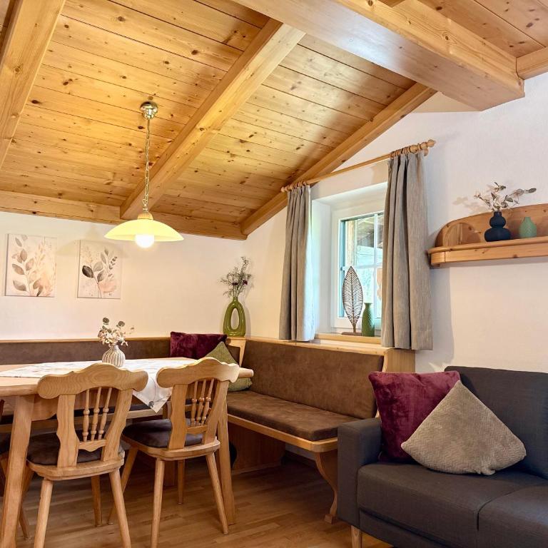 Ferienwohnung Ederbauer - Appartement avec Douche - 17