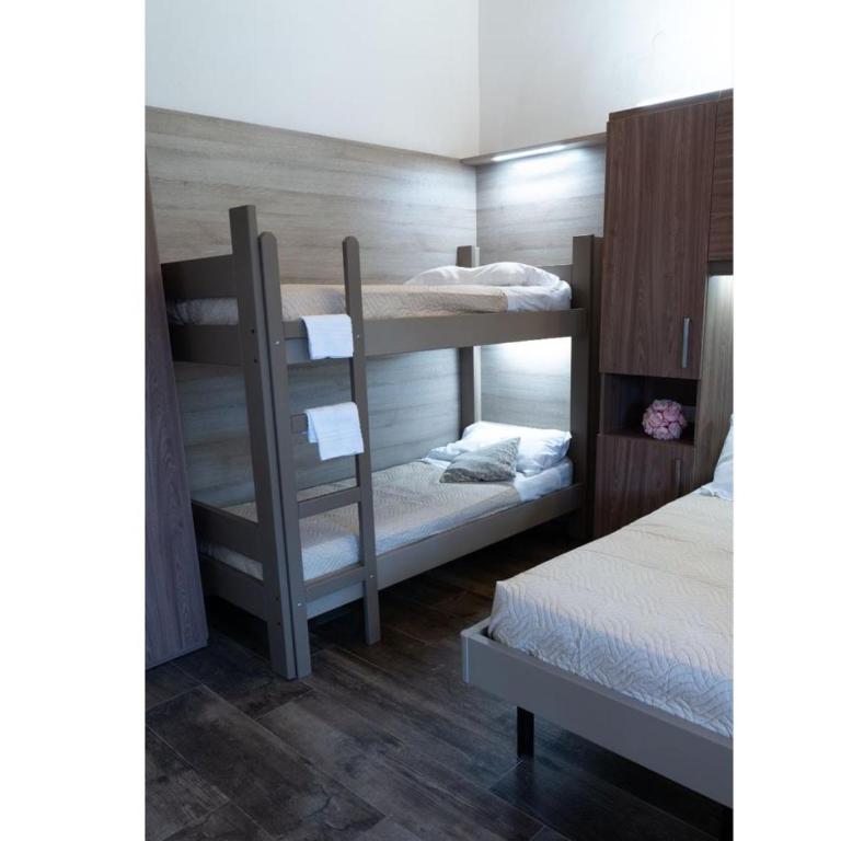 Camping Village Internazionale Sottomarina Bungalow A für 4 Personen - Appartamento (4-5 Adulti) - 3