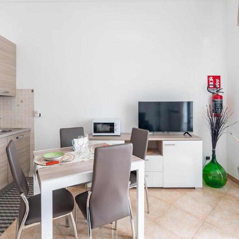 Casa Alessia by Rentbeat - Appartamento con 1 Camera da Letto - 3