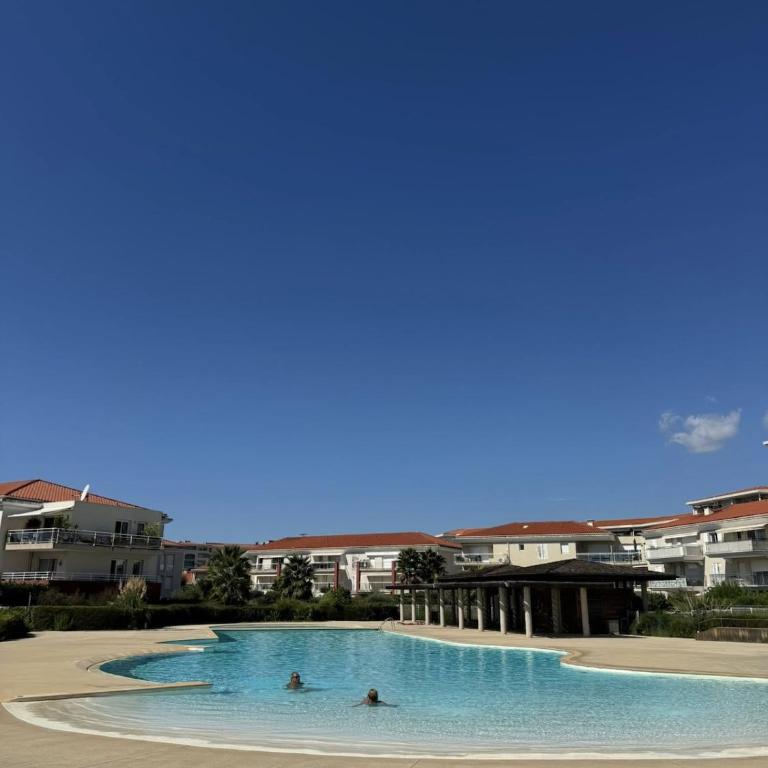 Apartment with pool, parking, close to the beach - Appartement 1 Chambre - 2