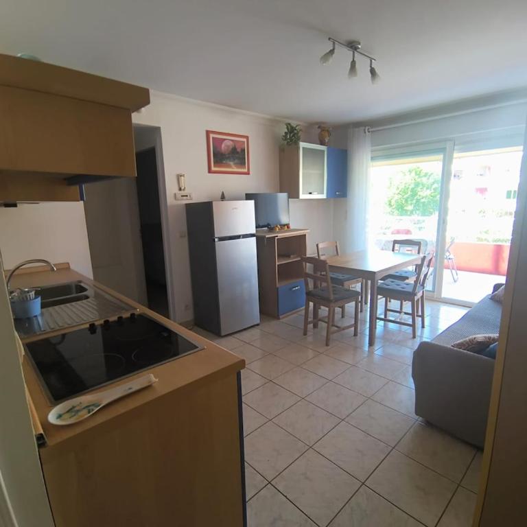 Apartment with pool, parking, close to the beach - Appartement 1 Chambre - 18