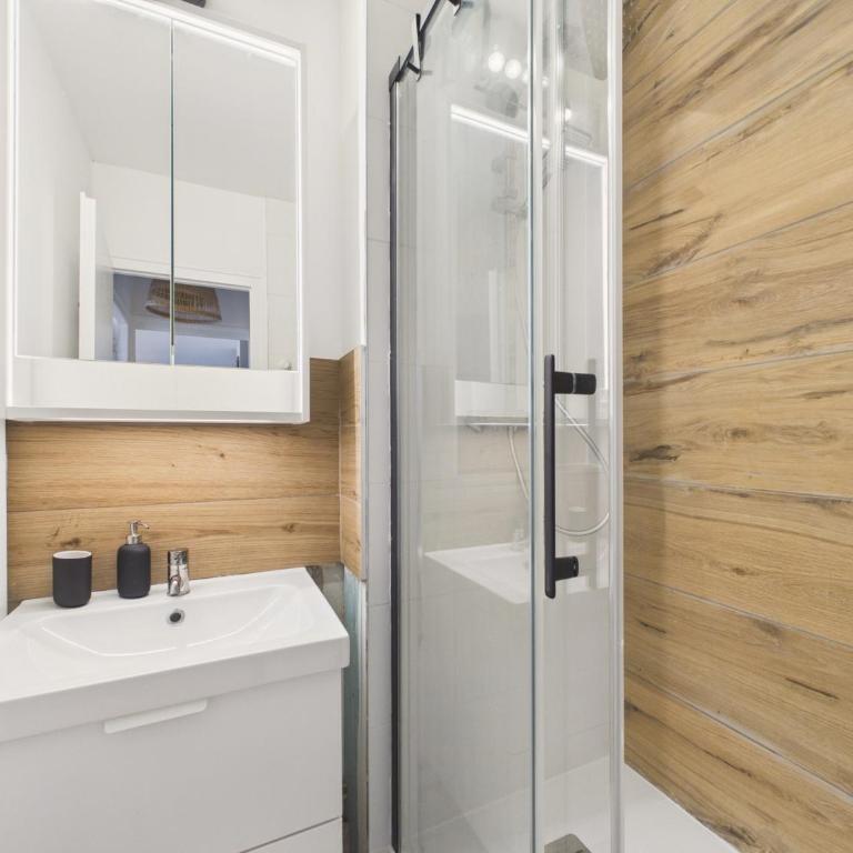 Vue mer pour 4 au pied de la plage - Apartment - 4