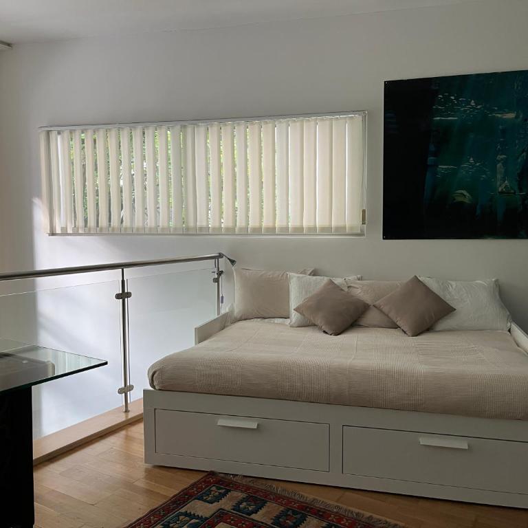 Luxury Duplex with Rooftop, View of Lausanne Cathedral - Loft-Apartment mit 3 Schlafzimmern - 8