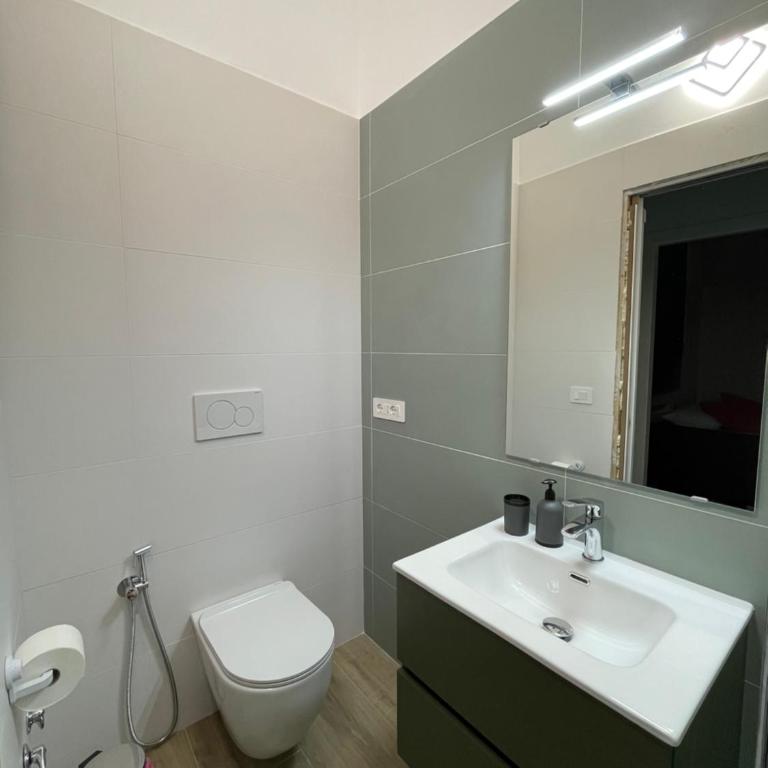 INCAS - Three-Bedroom Apartment with Ocean View - 22