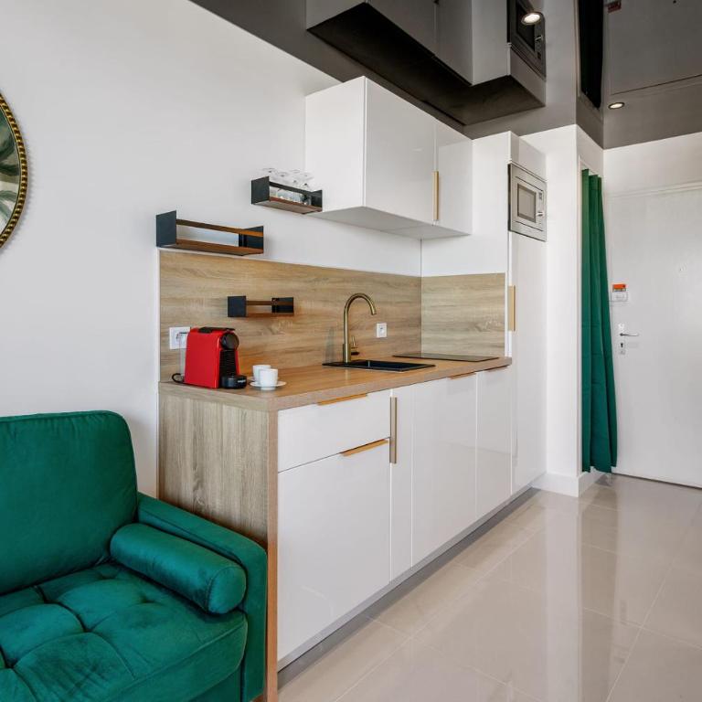 Meerblick-Studio mit Terrasse Résidence Héliopolis Naturistendorf - Apartment - 11