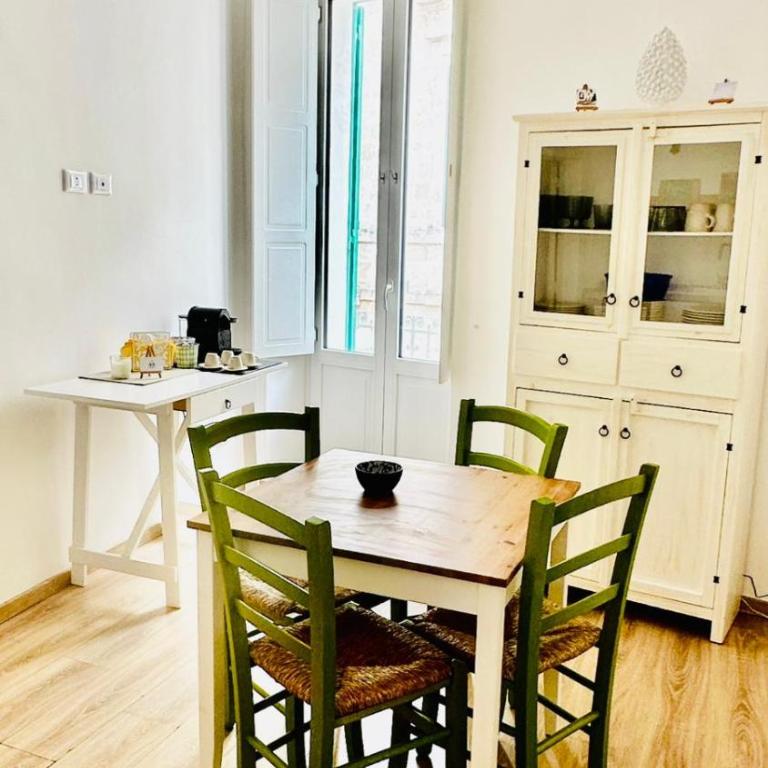 ROUTE 64 MONOPOLI - EAST - Historic Center - Appartamento con 2 Camere da Letto - 7