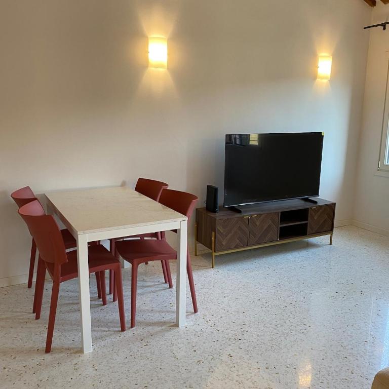 Canal View Flat Modern Design in Venice Palace - Appartamento con 1 Camera da Letto - 8