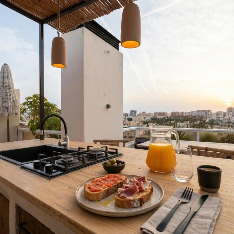 Ático Mediterráneo de Lujo en 1ª Línea de Golf - Three-Bedroom Apartment - 4