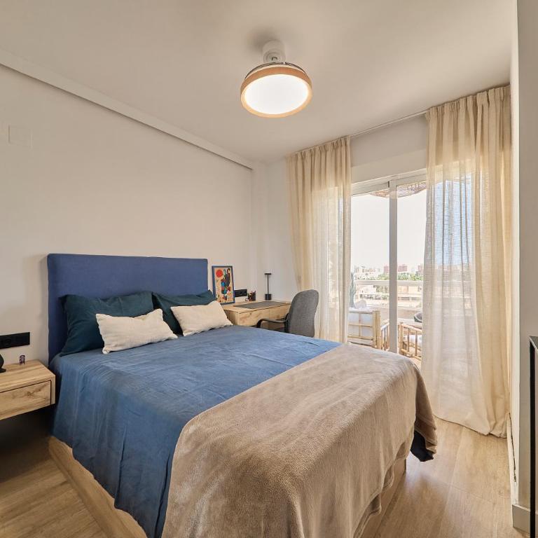 Ático Mediterráneo de Lujo en 1ª Línea de Golf - Three-Bedroom Apartment - 37