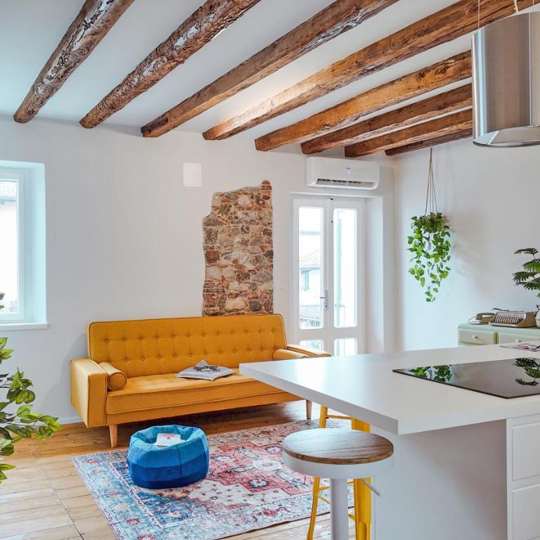 Appartamento in pieno centro a Udine - Appartamento con 1 Camera da Letto - 1