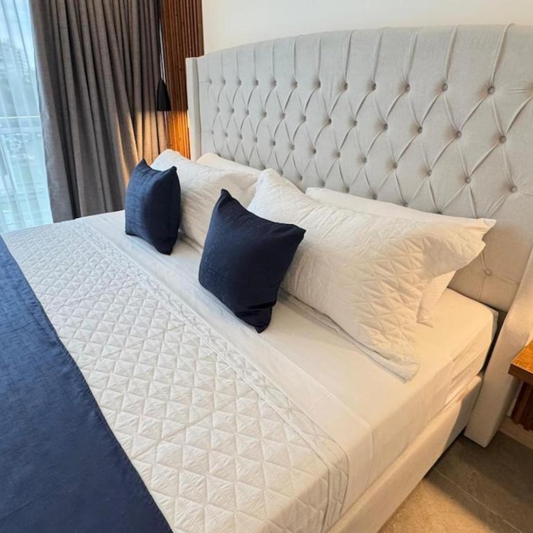 Belmonte Studios 513 by StayQuindio - Lujo en el Exclusivo Norte de Armenia, Cama King, Piscina, Parqueadero Privado - Apartamento de 1 dormitorio - 50