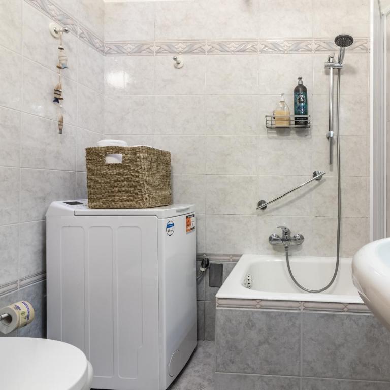 Ubetty village center two-bedrooms apartment 5Terreholiday - Apartamento de 2 dormitorios - 17
