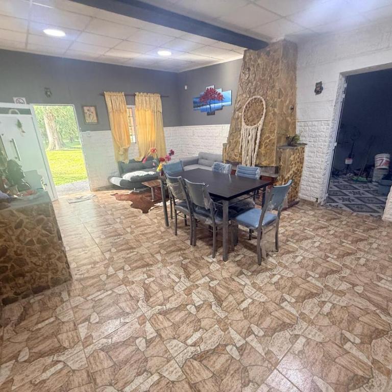 La Renatta - Five-Bedroom House - 8