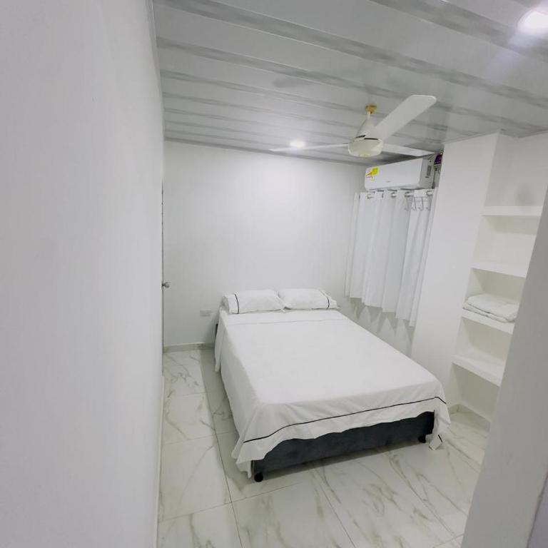 Aparta estudio SAYBER - Habitación Doble - 1