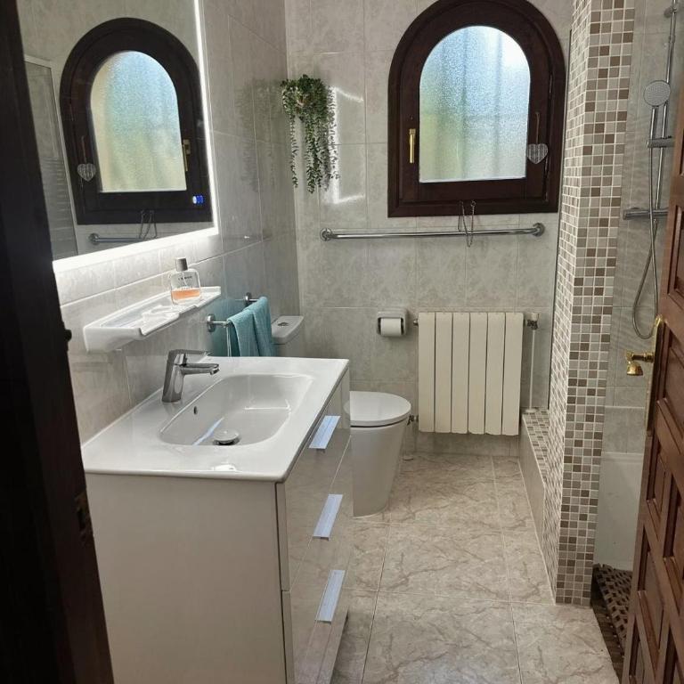 "Traumhaftes Ferienhaus mit Pool und Meerblick - Cumbre del Sol erleben!" - Casa de 2 dormitorios - 17