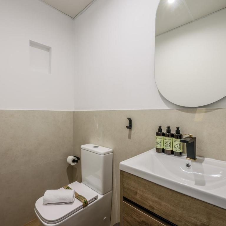Amazinn Stay Madrid Callao, Mid Term - Estudio - 7