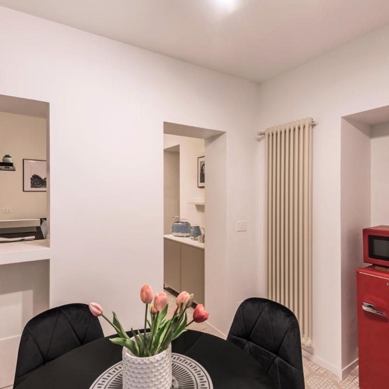 Il Cortile di Via dei Banchi Vecchi - Appartamento con 1 Camera da Letto - 35