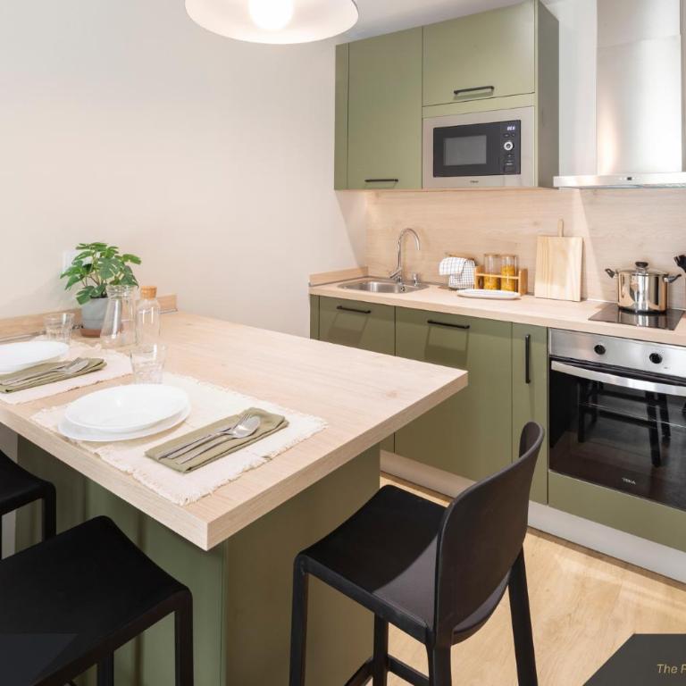 The Residential Club Blink- alojamiento para profesionales - Apartment - 6