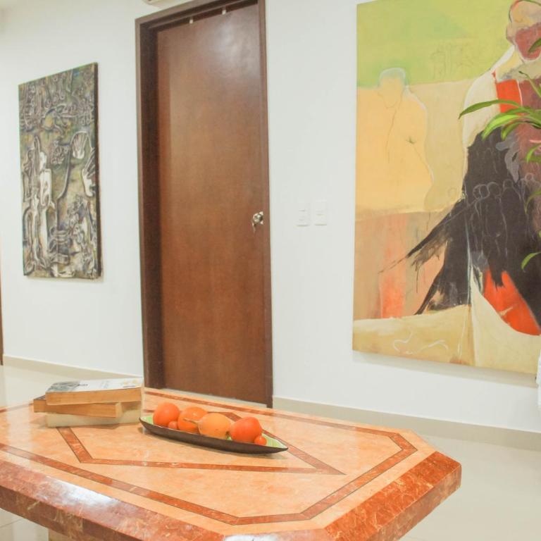 Apartment in Beachfront Building with Resort Pools near Historic Center Cartagena - One-Bedroom Apartment - 12