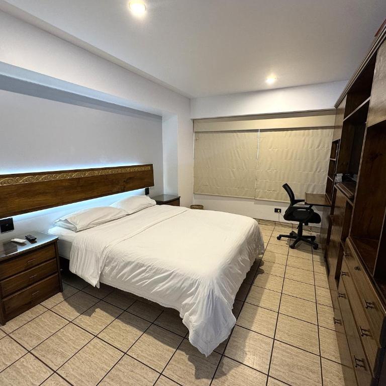 Aparts 4 Days 1 Bedroom Loft Down Town Miraflores - Apartamento - 1