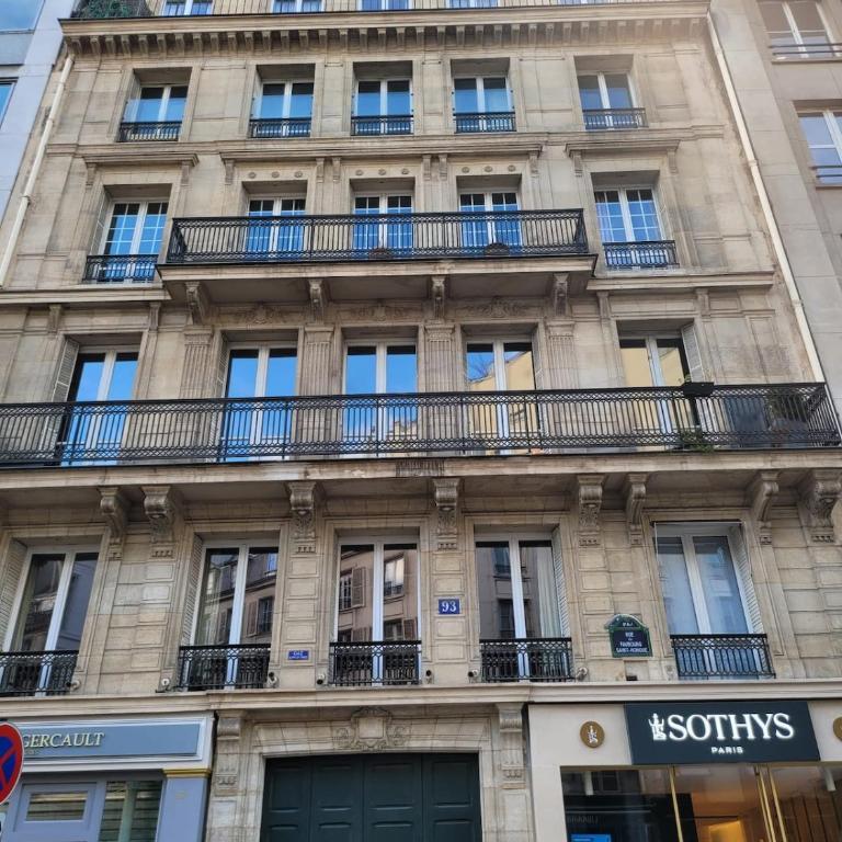 Luxueux Appartement avec balcon, Champs Élysées - Appartement 3 Chambres Premium avec Balcon - 22