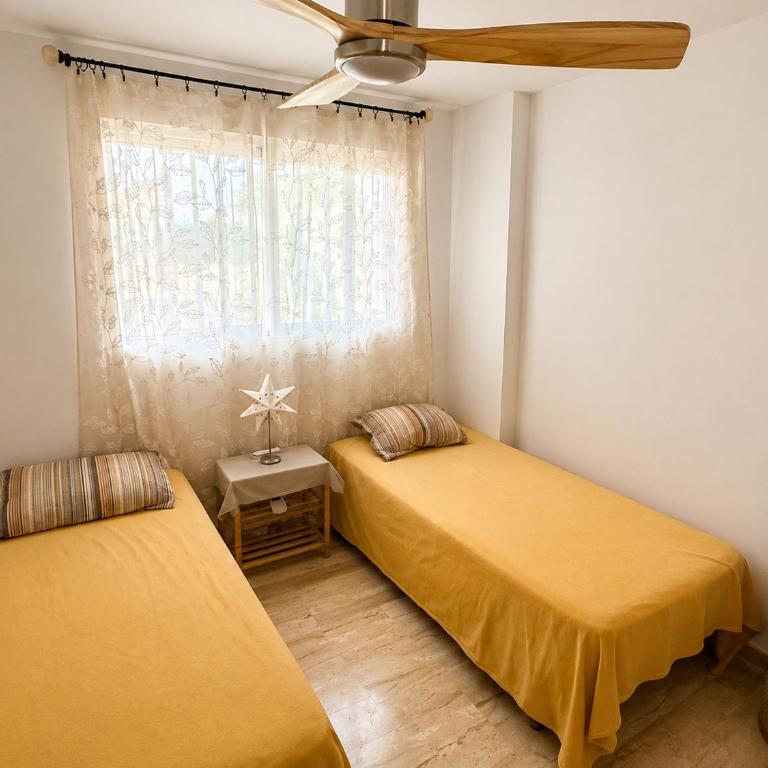 Apartamento Caleta en Dénia primera línea con pista de pádel, piscina y vistas al mar by Family Homes Rentals - Apartamento de 2 dormitorios con terraza y vistas al mar - 11