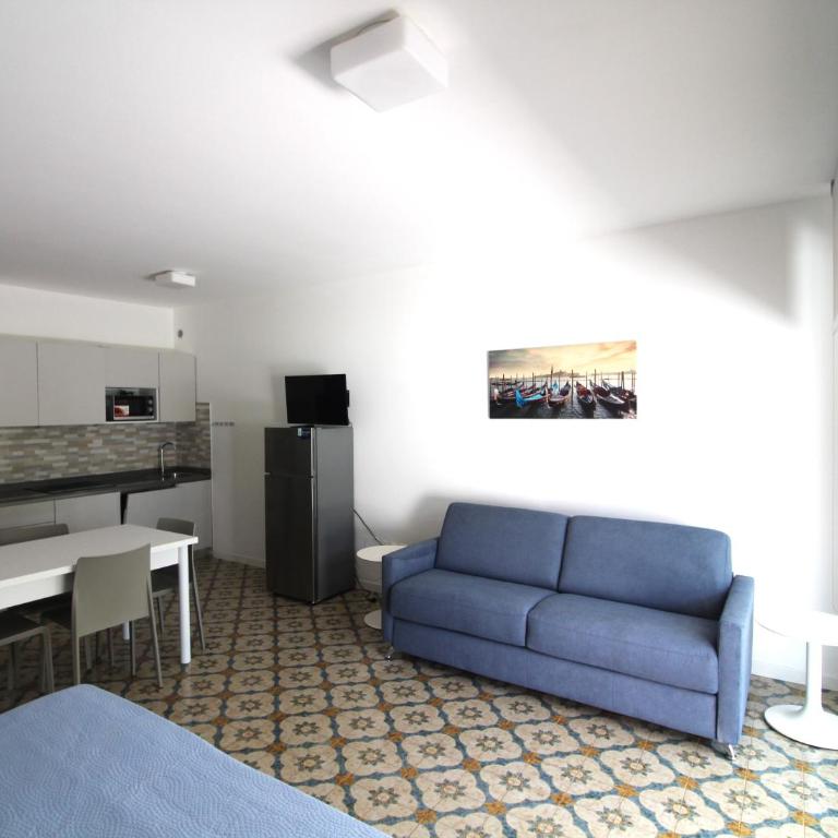 Residence Isvico - Monolocale Large con Terrazza - 7