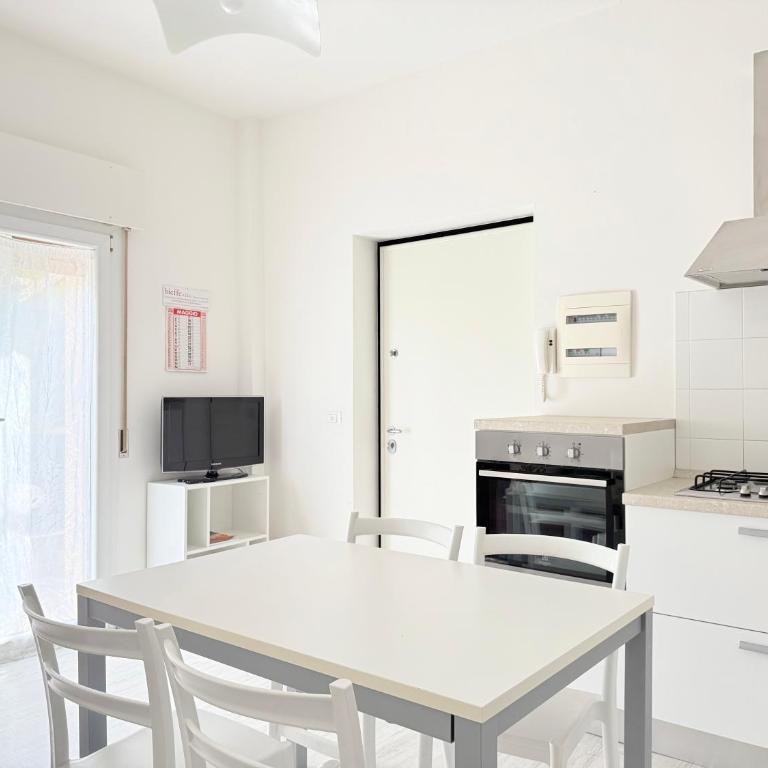 S027 - Sirolo, nuovo trilocale in centro con aria condizionata - Two-Bedroom Apartment - 4