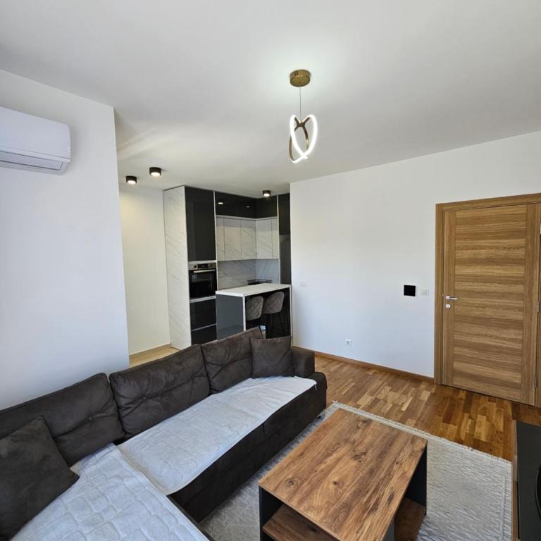 Podgorica Apartment Casamont - One-Bedroom Apartment - 1
